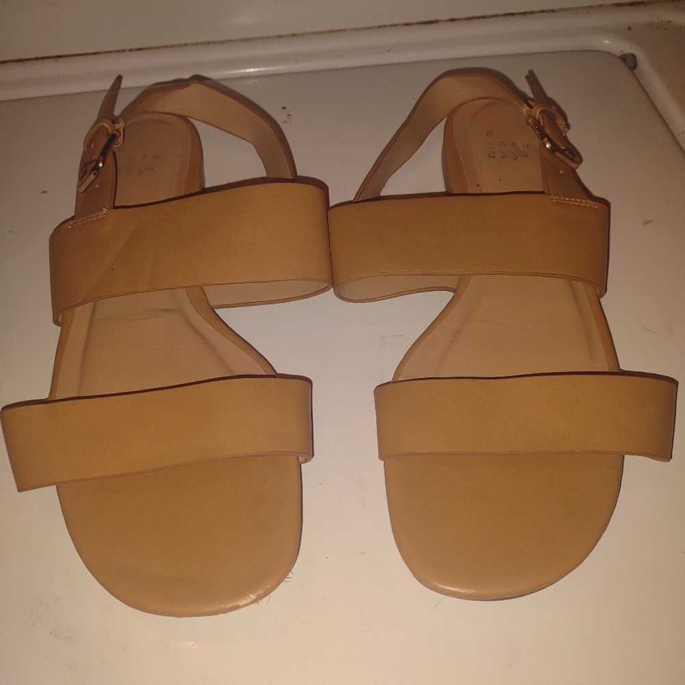 Woman's Beige Sandles A New Day is‎ the brand size 8-1/2